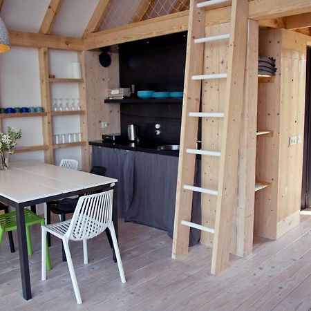 Peldmaja Apartment Pavilosta Ngoại thất bức ảnh